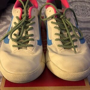 Vans ultra range Neon Blue & Marshmallow Sneakers